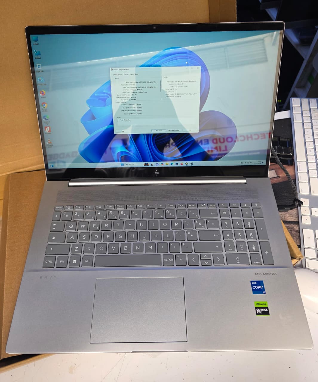 Hp Envy 17 Core i7 16gb ram 512gb SSD 13th gen