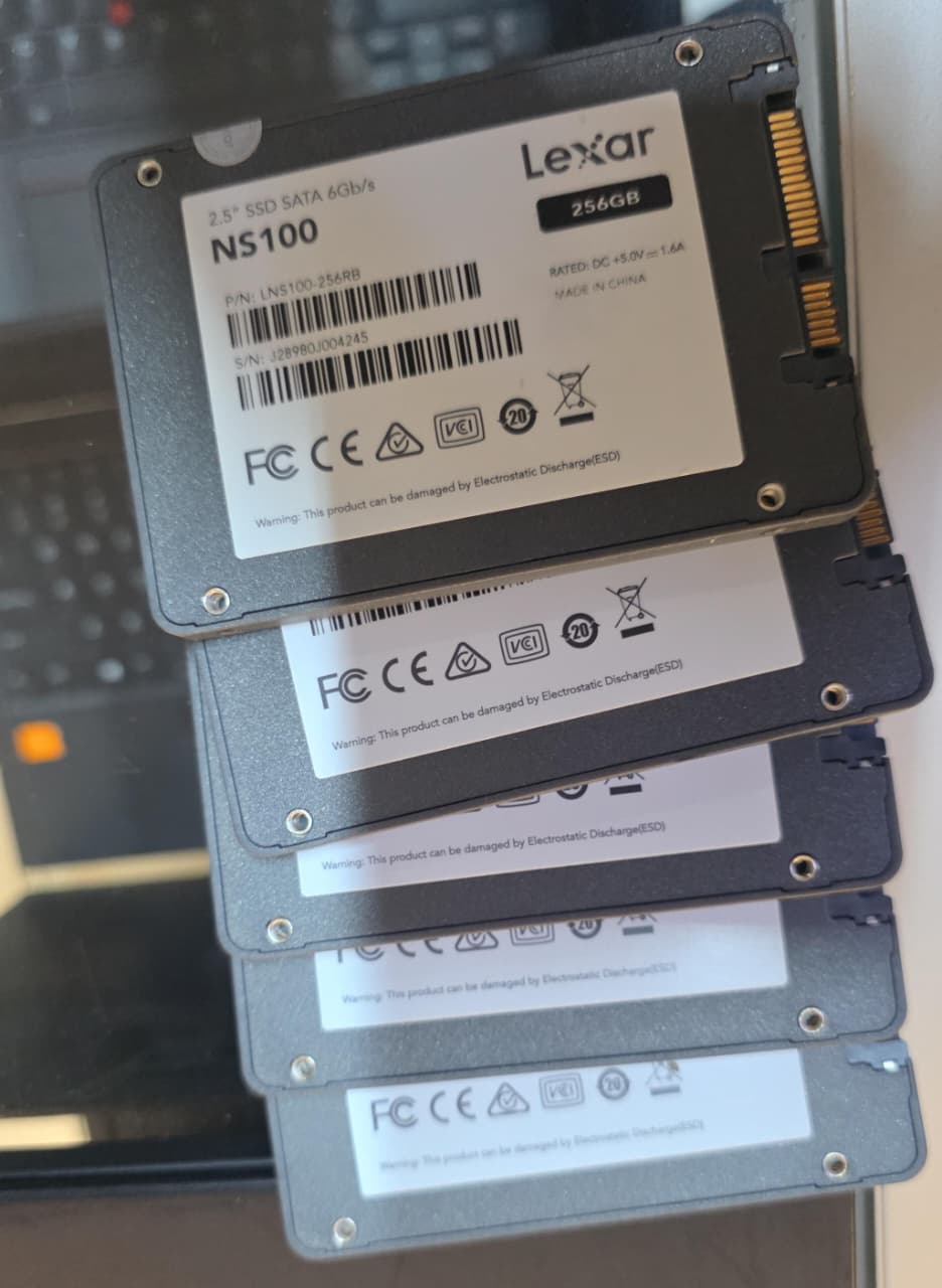 Lexar 256gb 2.5\" SSDs